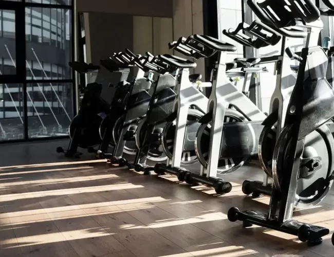 Cómo invertir en proyectos residenciales en Panamá si eres de Colombia