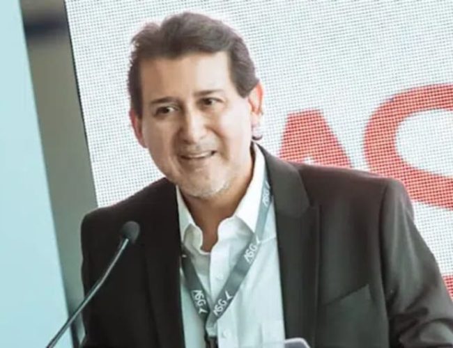 Iván Navarro fortalece el ecosistema aeronáutico con iniciativas para desarrollar talento