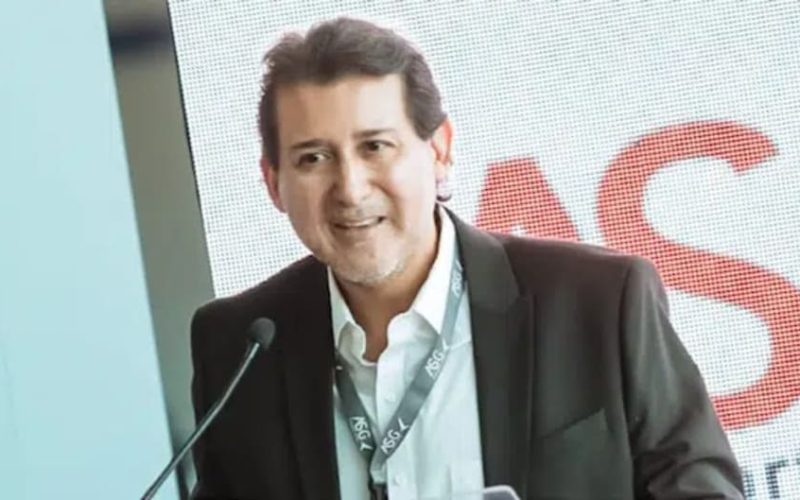 Iván Navarro fortalece el ecosistema aeronáutico con iniciativas para desarrollar talento